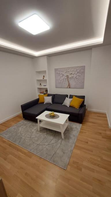 Apartment Green Lux Belgrado Exterior foto